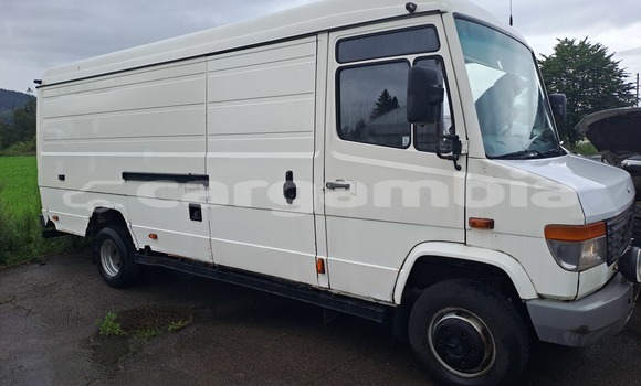 Buy Import Mercedes-Benz X-klasse Concept White Car in Serekunda in Kanifing Buy Import Mercedes-Benz X-klasse Concept White Car in Serekunda in Kanifing