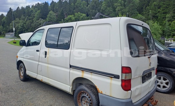 Buy Import Mercedes-Benz X-klasse Concept White Car in Serekunda in Kanifing Buy Import Mercedes-Benz X-klasse Concept White Car in Serekunda in Kanifing