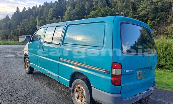 Buy Import Mercedes-Benz X-klasse Concept White Car in Serekunda in Kanifing Buy Import Mercedes-Benz X-klasse Concept White Car in Serekunda in Kanifing