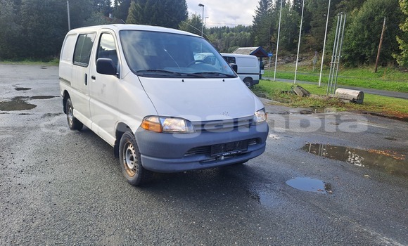 Buy Import Mercedes-Benz X-klasse Concept White Car in Serekunda in Kanifing Buy Import Mercedes-Benz X-klasse Concept White Car in Serekunda in Kanifing