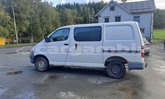 Buy Import Mercedes-Benz X-klasse Concept White Car in Serekunda in Kanifing Buy Import Mercedes-Benz X-klasse Concept White Car in Serekunda in Kanifing