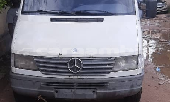 Buy Import Mercedes-Benz X-klasse Concept White Car in Serekunda in Kanifing Buy Import Mercedes-Benz X-klasse Concept White Car in Serekunda in Kanifing