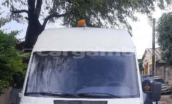 Buy Import Mercedes-Benz X-klasse Concept White Car in Serekunda in Kanifing Buy Import Mercedes-Benz X-klasse Concept White Car in Serekunda in Kanifing