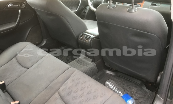 Buy Used Mercedes Viano Green Car in Brikama in Brikama Buy Used Mercedes Viano Green Car in Brikama in Brikama
