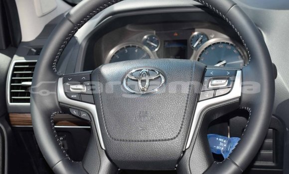 اشتري جديد Toyota Land Cruiser Prado Black سيارة في Bakau في Kanifing اشتري جديد Toyota Land Cruiser Prado Black سيارة في Bakau في Kanifing