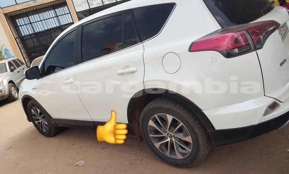 Buy Used Toyota Fortuner White Car in Gambissara in Basse Buy Used Toyota Fortuner White Car in Gambissara in Basse