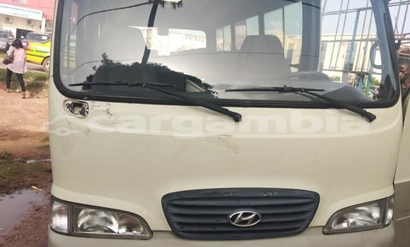 Buy Used Toyota HiAce Other Truck in Brufut in Brikama Buy Used Toyota HiAce Other Truck in Brufut in Brikama