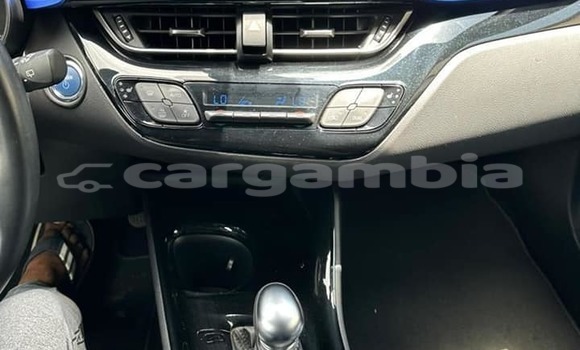 Buy Used Toyota Harrier White Car in Brufut in Brikama Buy Used Toyota Harrier White Car in Brufut in Brikama