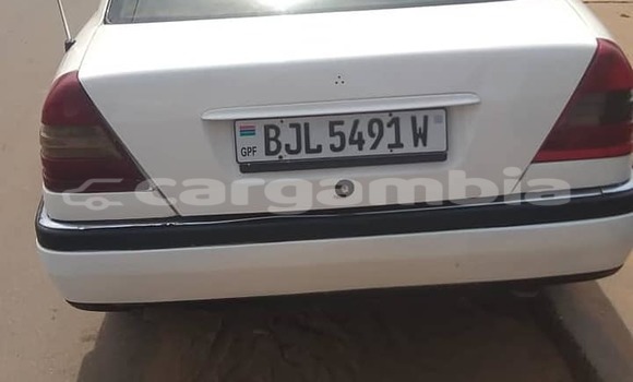 Buy Used Mercedes-Benz C-Classe White Car in Brufut in Brikama Buy Used Mercedes-Benz C-Classe White Car in Brufut in Brikama