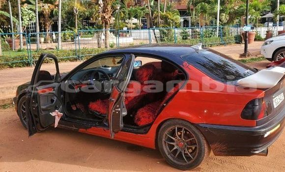 Buy Used BMW 2000 C/CS Red Car in Farafenni in Kerewan Buy Used BMW 2000 C/CS Red Car in Farafenni in Kerewan