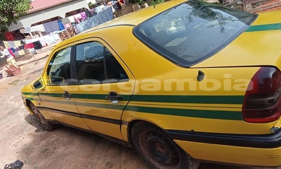 Buy Used Mercedes-Benz C-Classe Other Car in Brufut in Brikama Buy Used Mercedes-Benz C-Classe Other Car in Brufut in Brikama