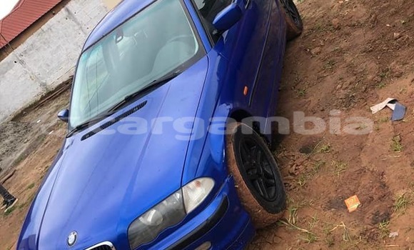 Buy Used BMW 2er Blue Car in Essau in Kerewan Buy Used BMW 2er Blue Car in Essau in Kerewan