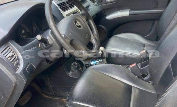 Buy Used Kia Carens White Car in Brikama in Brikama Buy Used Kia Carens White Car in Brikama in Brikama