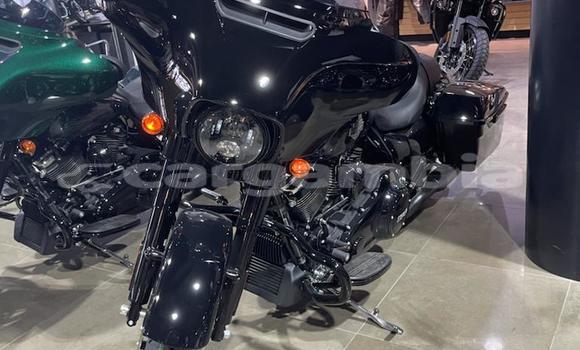 Dieundeu Occasion Harley Davidson Street Glide Black Bike in Banjul in Banjul Dieundeu Occasion Harley Davidson Street Glide Black Bike in Banjul in Banjul
