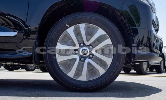 اشتري جديد Toyota Land Cruiser Black سيارة في Bakau في Kanifing اشتري جديد Toyota Land Cruiser Black سيارة في Bakau في Kanifing