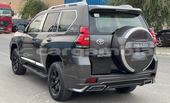 Acheter Import Voiture Toyota Prado Noir à Brufut, Brikama Acheter Import Voiture Toyota Prado Noir à Brufut, Brikama