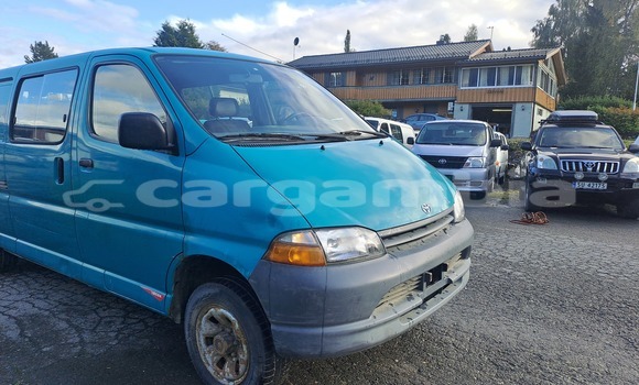 Acheter Occasion Voiture Mercedes‒Benz Esprit Blanc à Banjul, Banjul Acheter Occasion Voiture Mercedes‒Benz Esprit Blanc à Banjul, Banjul