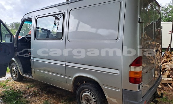 Acheter Occasion Voiture Mercedes‒Benz Esprit Blanc à Banjul, Banjul Acheter Occasion Voiture Mercedes‒Benz Esprit Blanc à Banjul, Banjul
