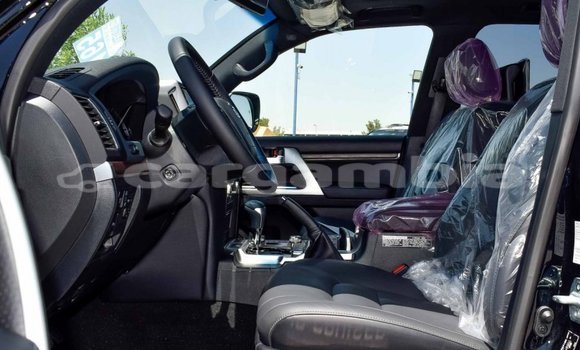 اشتري جديد Toyota Land Cruiser Black سيارة في Bakau في Kanifing اشتري جديد Toyota Land Cruiser Black سيارة في Bakau في Kanifing