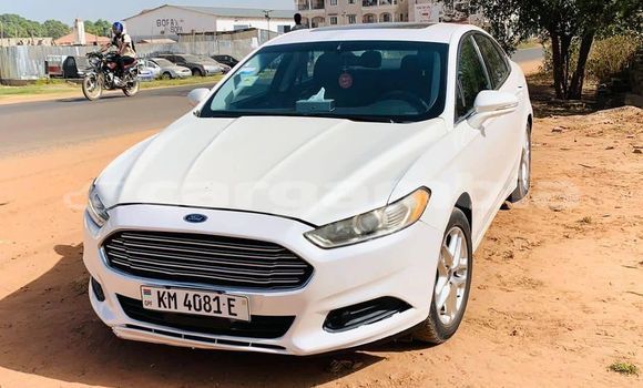 Buy Used Callaway C12 White Car in Banjul in Banjul Buy Used Callaway C12 White Car in Banjul in Banjul