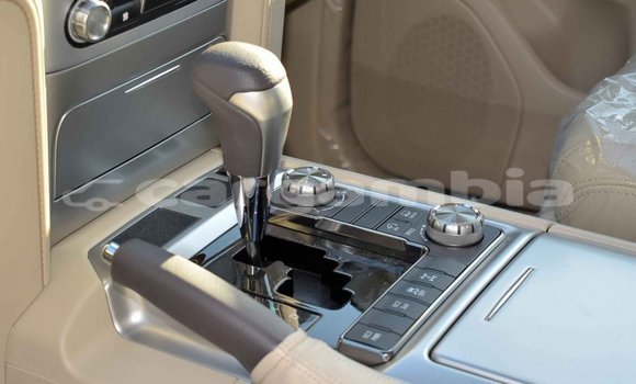 اشتري جديد Toyota Land Cruiser Black سيارة في Bakau في Kanifing اشتري جديد Toyota Land Cruiser Black سيارة في Bakau في Kanifing