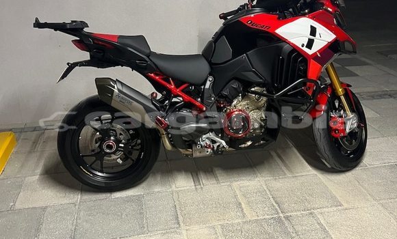 Buy Used Ducati Multistrada Red Bike in Banjul in Banjul Buy Used Ducati Multistrada Red Bike in Banjul in Banjul
