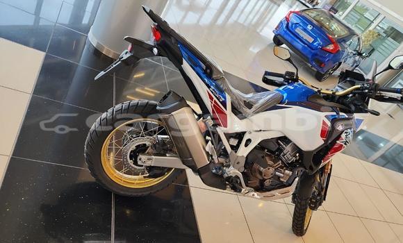Buy Used Honda CRF Blue Bike in Banjul in Banjul Buy Used Honda CRF Blue Bike in Banjul in Banjul
