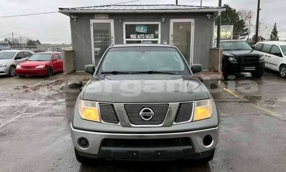 Buy Used Nissan Frontier Green Car in Banjul in Banjul Buy Used Nissan Frontier Green Car in Banjul in Banjul
