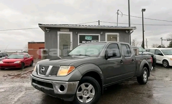 Buy Used Nissan Frontier Green Car in Banjul in Banjul Buy Used Nissan Frontier Green Car in Banjul in Banjul