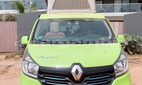 Acheter Occasion Voiture Renault Trafic Vert à Banjul, Banjul Acheter Occasion Voiture Renault Trafic Vert à Banjul, Banjul