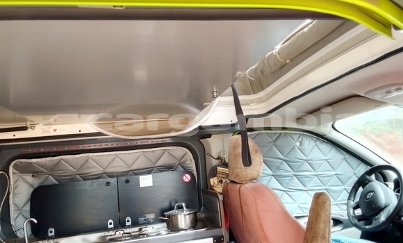 Acheter Occasion Voiture Renault Trafic Vert à Banjul, Banjul Acheter Occasion Voiture Renault Trafic Vert à Banjul, Banjul