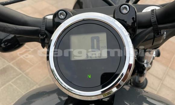 Buy Used Yamaha Bolt Silver Bike in Banjul in Banjul Buy Used Yamaha Bolt Silver Bike in Banjul in Banjul