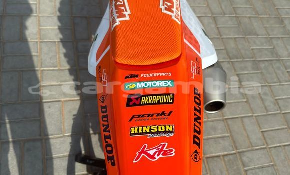 Acheter Occasion Moto KTM 450 Beige à Banjul, Banjul Acheter Occasion Moto KTM 450 Beige à Banjul, Banjul