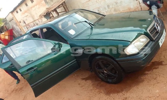 اشتري مستعمل Toyota 4Runner Other سيارة في Serekunda في Kanifing اشتري مستعمل Toyota 4Runner Other سيارة في Serekunda في Kanifing