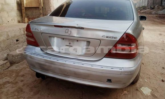 Acheter Occasion Voiture Mercedes-Benz E-Classe Autre à Banjul, Banjul Acheter Occasion Voiture Mercedes-Benz E-Classe Autre à Banjul, Banjul