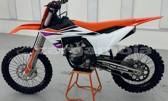 Buy Used KTM 250 Beige Bike in Banjul in Banjul Buy Used KTM 250 Beige Bike in Banjul in Banjul