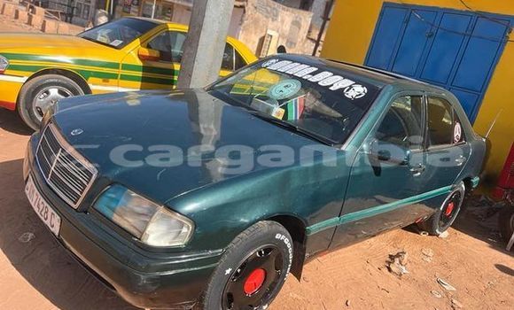 اشتري مستعمل Mercedes Viano Other سيارة في Banjul في Banjul
