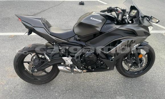 Buy Used Kawasaki Ninja Black Bike in Banjul in Banjul Buy Used Kawasaki Ninja Black Bike in Banjul in Banjul