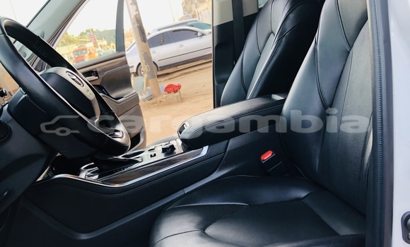 Acheter Neuf Voiture Toyota Highlander Blanc à Serekunda, Kanifing Acheter Neuf Voiture Toyota Highlander Blanc à Serekunda, Kanifing