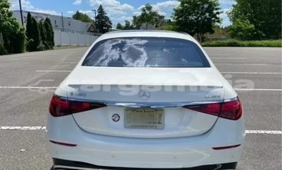 Buy Used Mercedes‒Benz S–Class White Car in Bakau in Kanifing Buy Used Mercedes‒Benz S–Class White Car in Bakau in Kanifing
