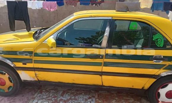 Acheter Occasion Voiture Baltijas Dzips BD-1322 Autre à Banjul, Banjul Acheter Occasion Voiture Baltijas Dzips BD-1322 Autre à Banjul, Banjul