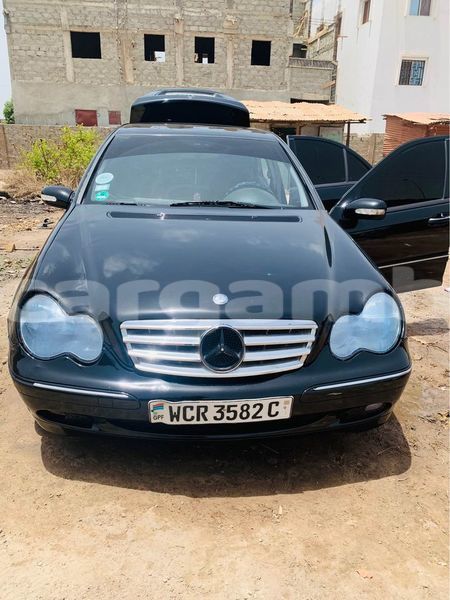 Big with watermark mercedes benz 740li banjul banjul 1379