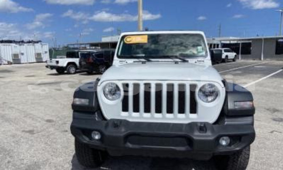 اشتري مستعمل Jeep Wrangler White سيارة في Bakau في Kanifing