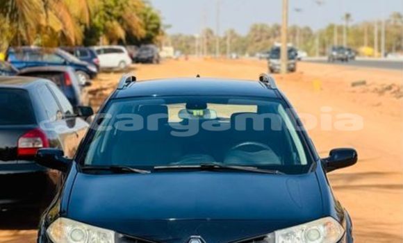 اشتري مستعمل Renault Megane Other سيارة في Bakau في Kanifing