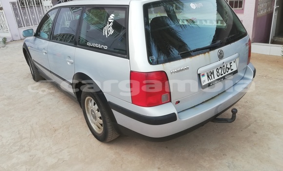 Acheter Occasion Voiture Volkswagen Passat Gris à Serekunda, Kanifing Acheter Occasion Voiture Volkswagen Passat Gris à Serekunda, Kanifing