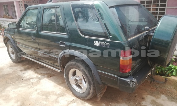 Acheter Occasion Voiture Opel Frontera Vert à Serekunda, Kanifing Acheter Occasion Voiture Opel Frontera Vert à Serekunda, Kanifing