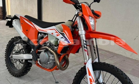 اشتري مستعمل KTM EXC White دراجة نارية في Banjul في Banjul