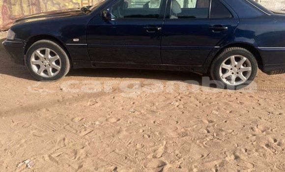 اشتري مستعمل Mercedes-Benz C-Classe Black سيارة في Mansakonko في Mansakonko اشتري مستعمل Mercedes-Benz C-Classe Black سيارة في Mansakonko في Mansakonko
