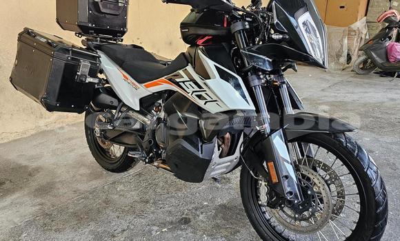 اشتري مستعمل KTM ADVENTURE White دراجة نارية في Banjul في Banjul