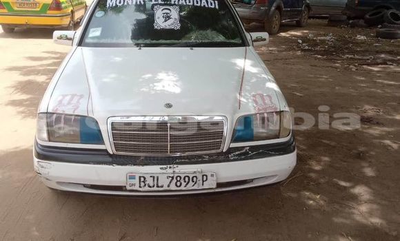 Buy Used Mercedes-Benz C-Classe White Car in Brikama in Brikama Buy Used Mercedes-Benz C-Classe White Car in Brikama in Brikama
